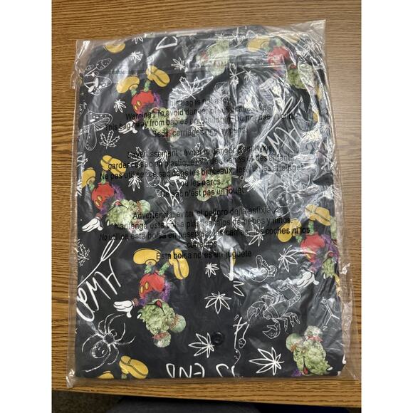 Halfway Dead Mickey Kush Button Up - Picture 2 of 2